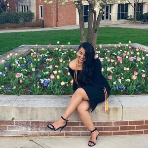 Meet your Posher, Maria